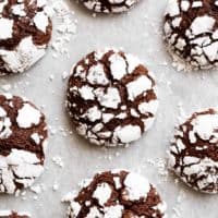 Best fudgy chocolate crinkle cookies