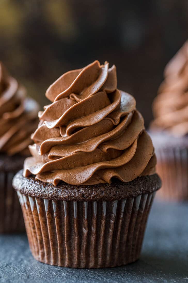 Easy Chocolate Cupcake