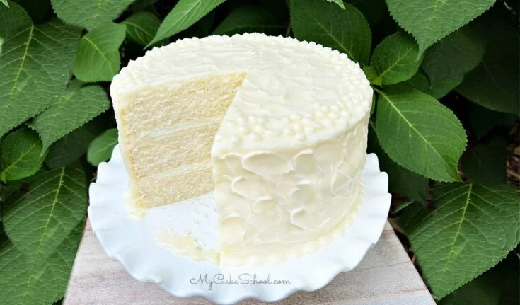 WHITE VELVET CAKE
