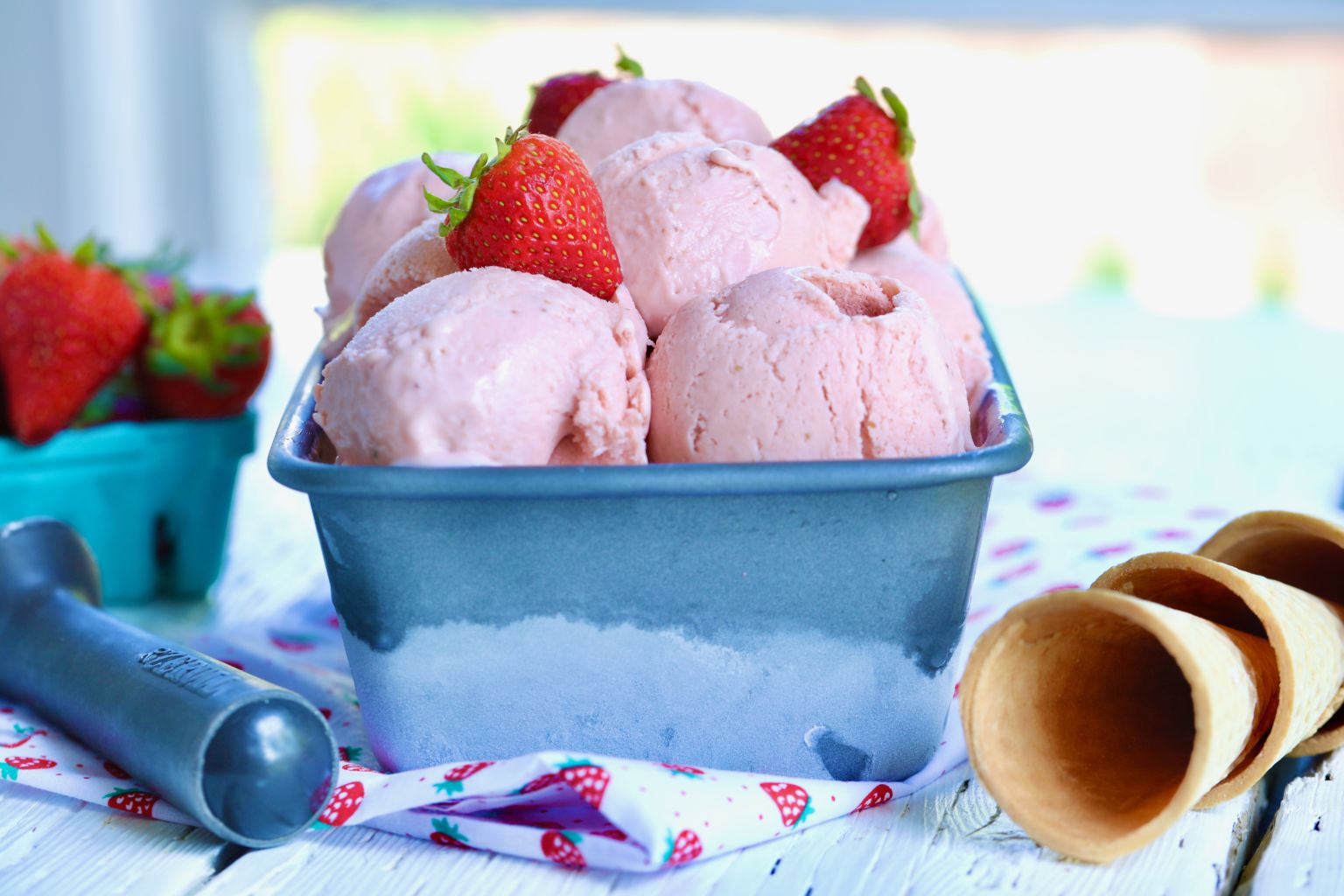 Easiest Homemade Strawberry Gelato