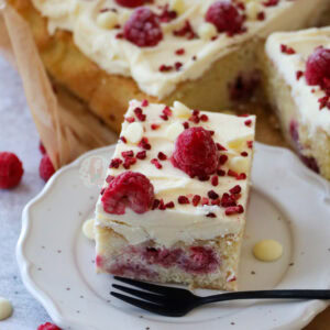 White Chocolate Raspberry Traybake
